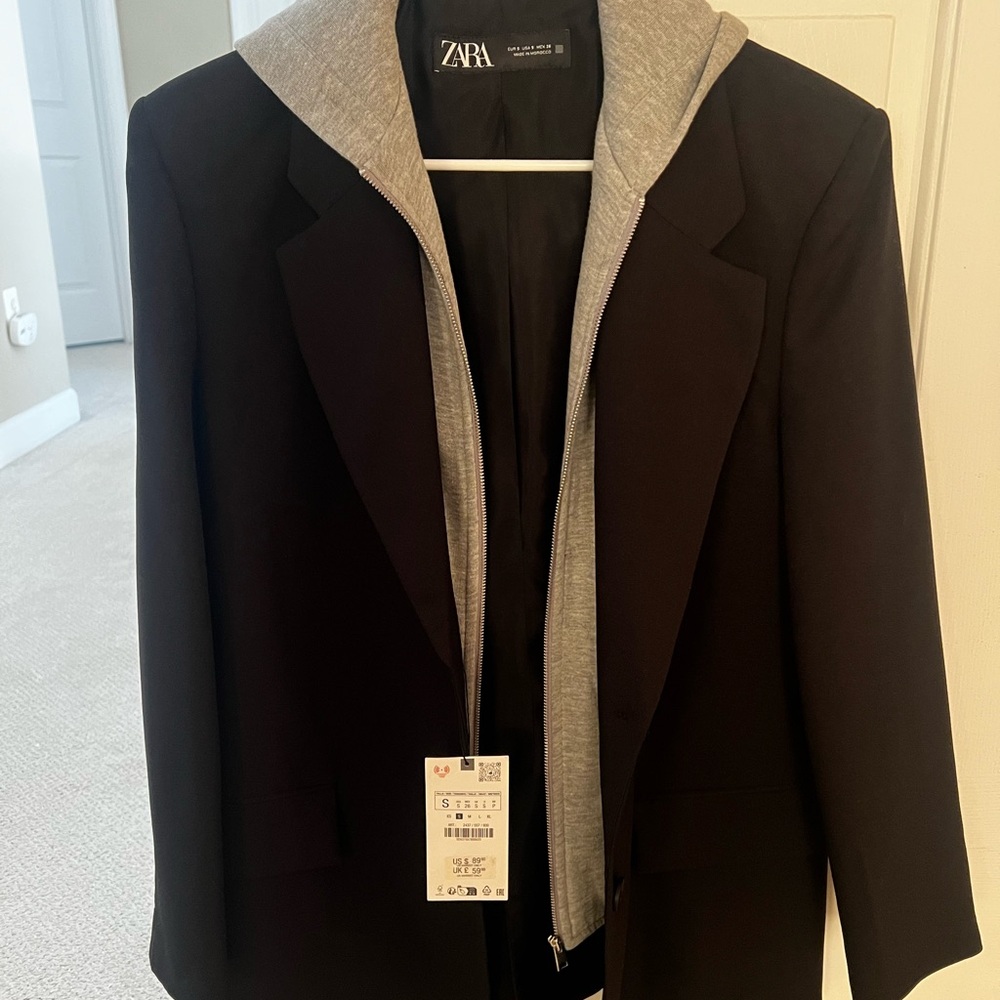 Zara Black Jacket with Gray Inner Layer